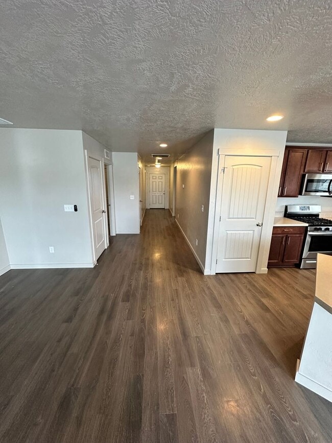 Building Photo - 3 Bedrooms, 2 bathrooms, 2 car garage with Fenced in Backyard built in 2018