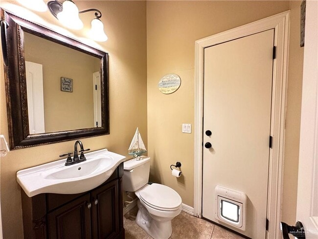 Building Photo - 1208 Rocotillo Ln