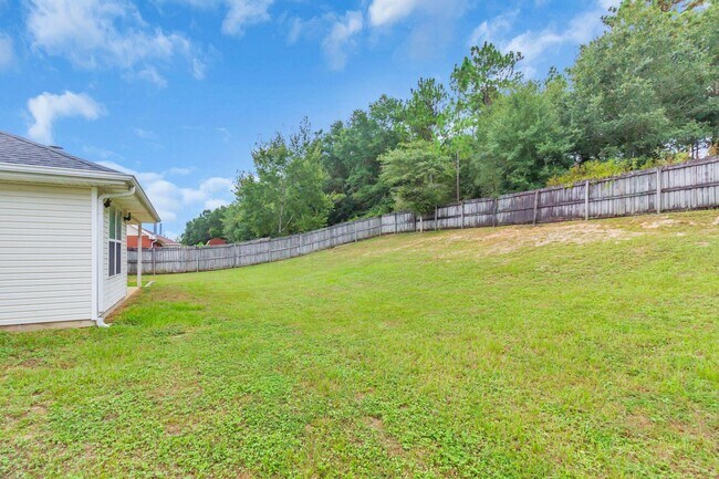 Building Photo - 539 Tikell Dr