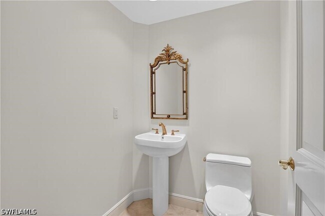 Building Photo - 1060 Borghese Ln
