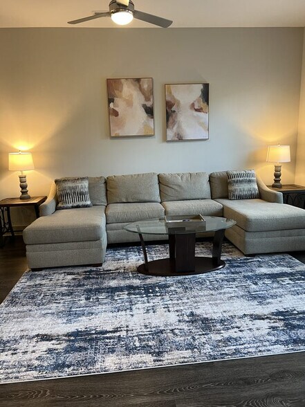 Building Photo - 3158 Stillhouse Creek Dr