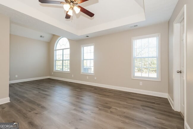 Building Photo - 362 Whitney Ln