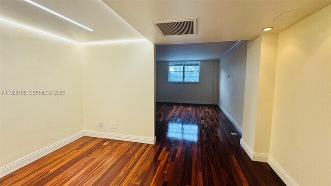 Building Photo - 19390 Collins Ave