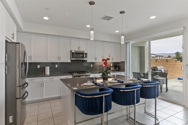 Building Photo - 84656 Litorale Ct