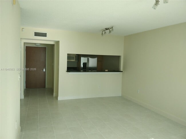 Building Photo - 31 SE 5th St