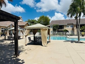 Building Photo - 15689 SW 106th Ln