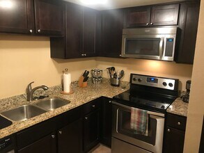 Building Photo - Reed Drive