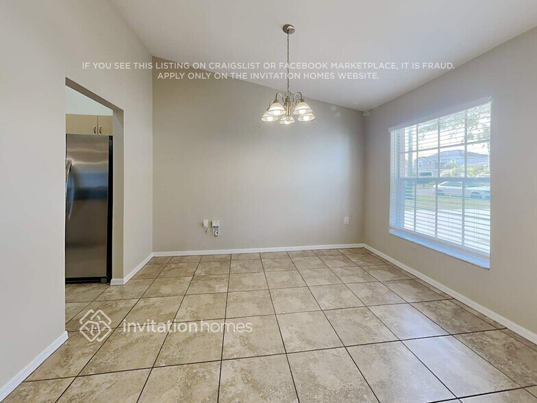 Building Photo - 513 Blackbird Ln
