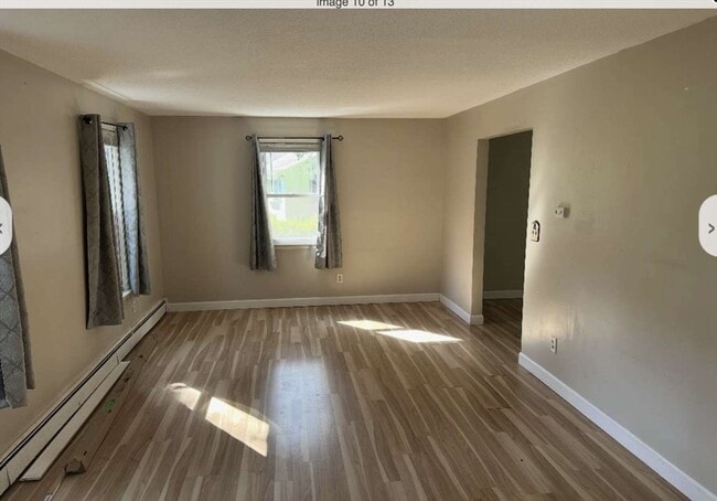 Building Photo - 11 Byard Ln