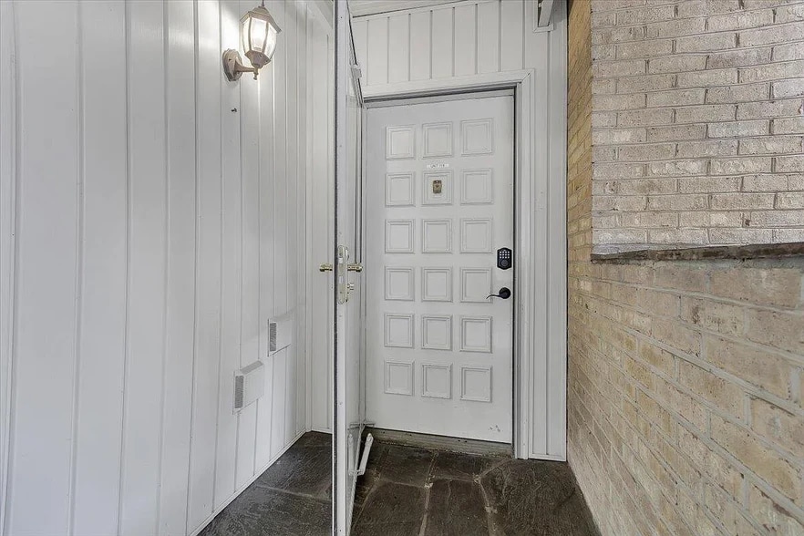 Building Photo - 5260 Crossbow Cir