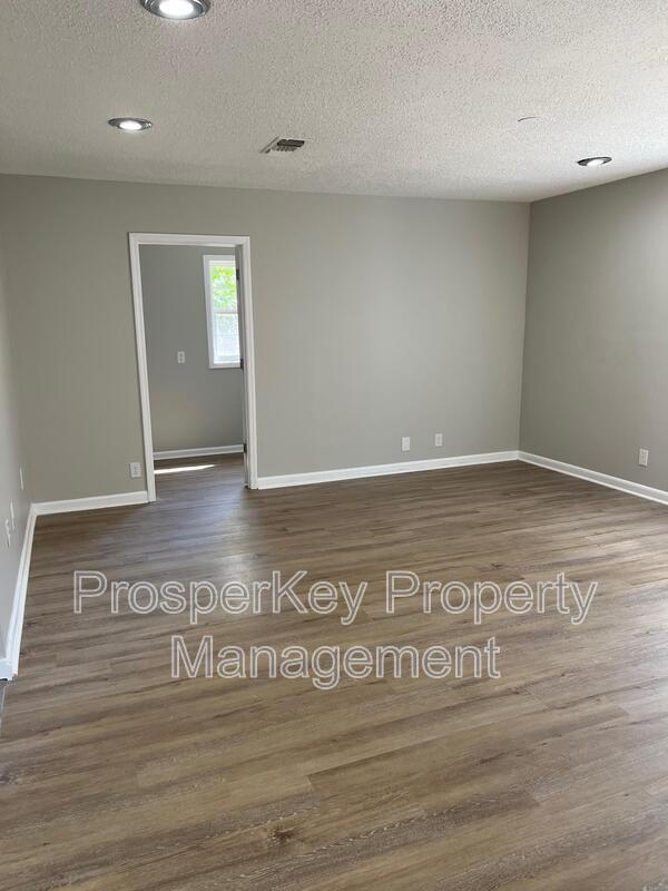 Building Photo - 3407 Flintstone Ct