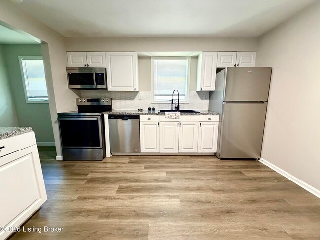 Building Photo - 5303 Hosta Ln