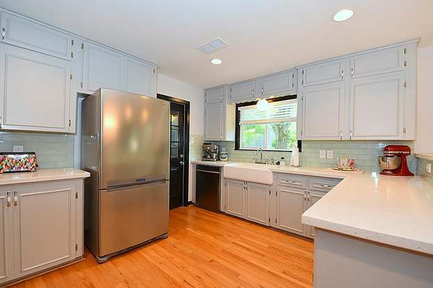 Building Photo - 5242 Beechnut St