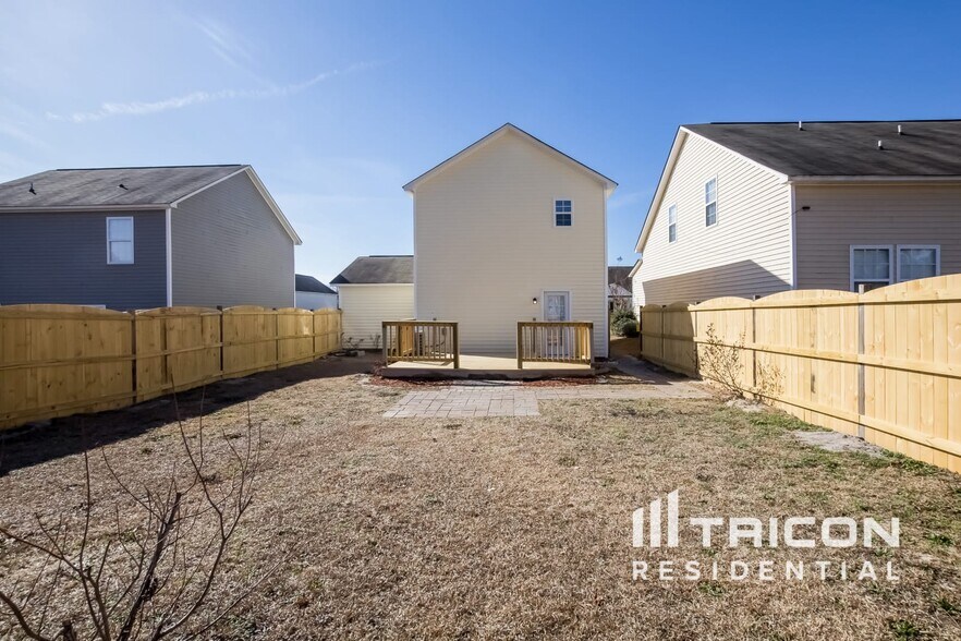 Building Photo - 457 Cape Jasmine Way