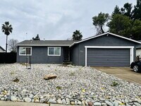 Building Photo - 2213 N Cirby Way