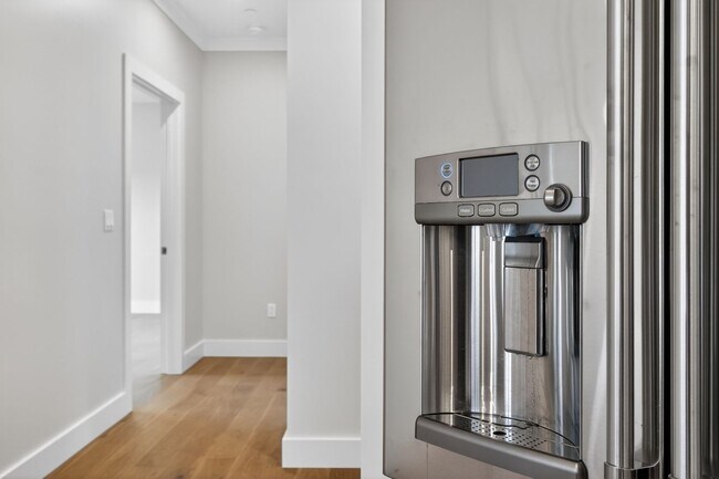 Building Photo - Gorgeous 2 Bed + Office | 2 Bath | 1,771 Sq Ft | Brand New Construction