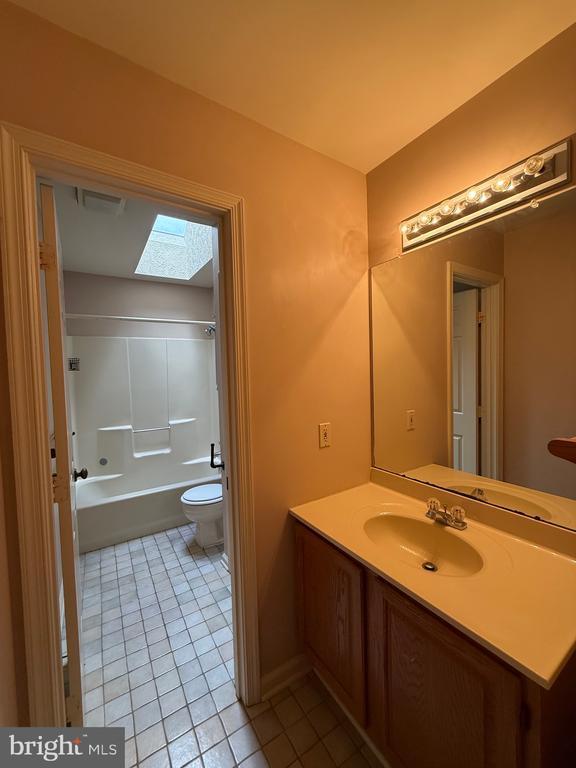 Building Photo - 222 Bosun Cove