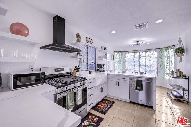 Building Photo - 45808 Sutter Creek Rd