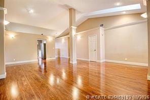 Building Photo - 6310 NW 58th Way