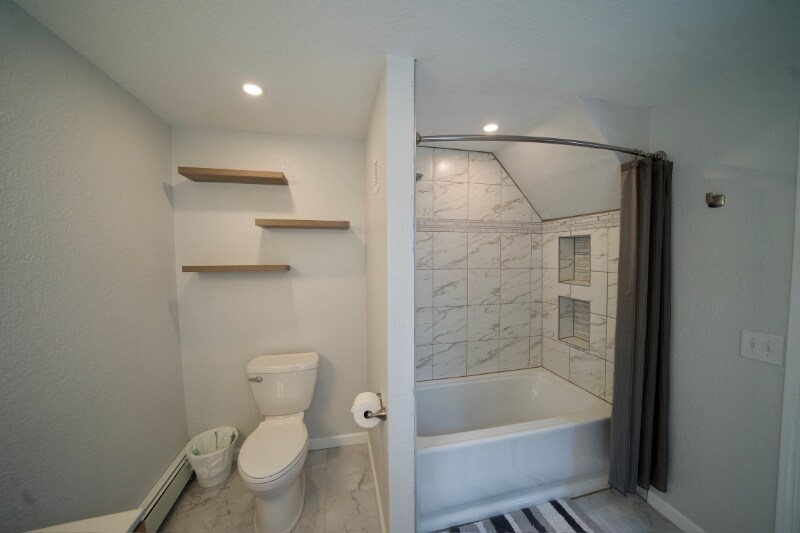 Building Photo - 2310 County Rd E