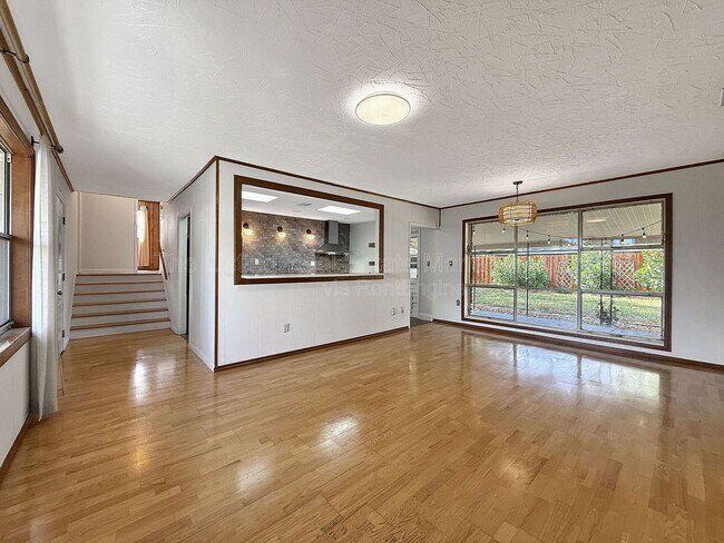 Building Photo - 4517 S Hesperides St