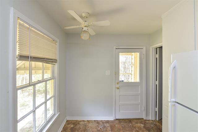 Building Photo - 4004 Anita Ave