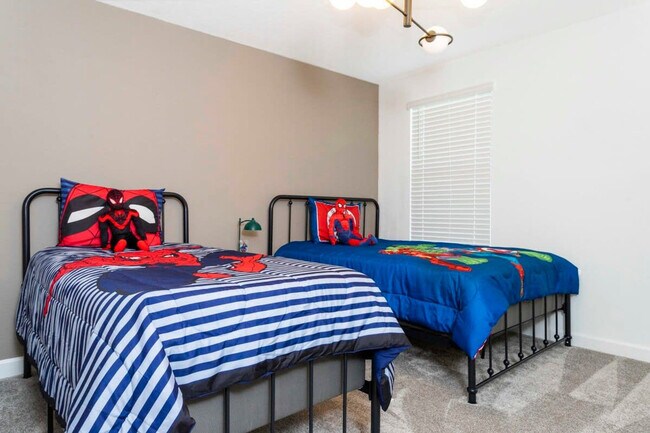 Building Photo - 9202 Sommerset Hills Dr