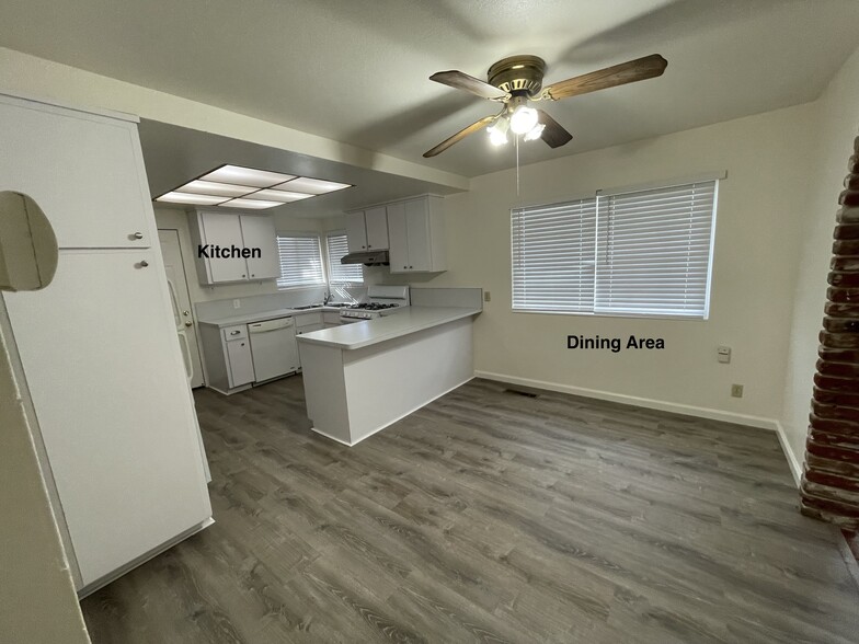 Kitchen and dining area - 21585 Montgomery St