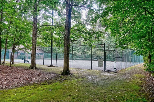 Building Photo - Community Pool-tennis courts-playground