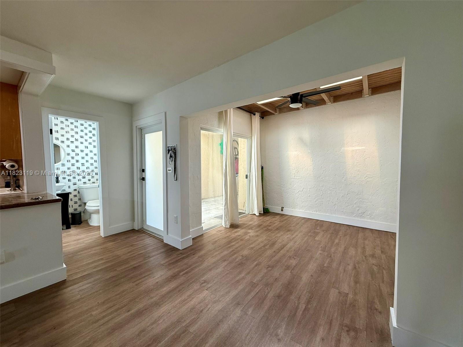 Building Photo - 8522 SW 103rd Ave