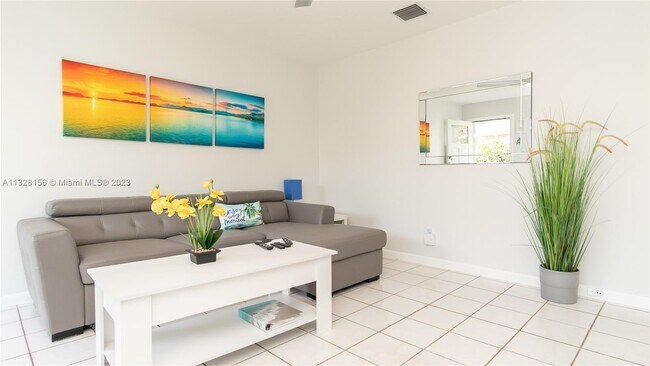 Building Photo - 1461 NW 10th St