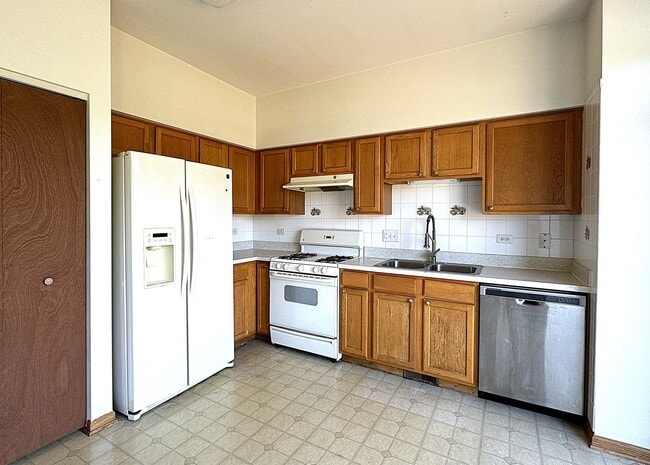 Building Photo - 4127 Klatt St