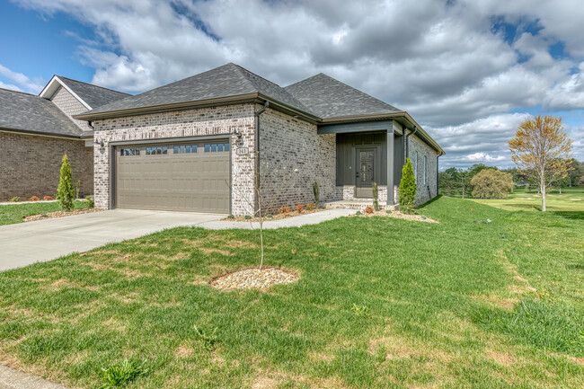 Primary Photo - 325 Monroe Dr