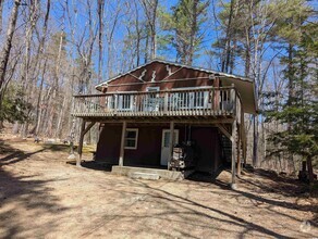 Building Photo - 30 Middle Shore Dr