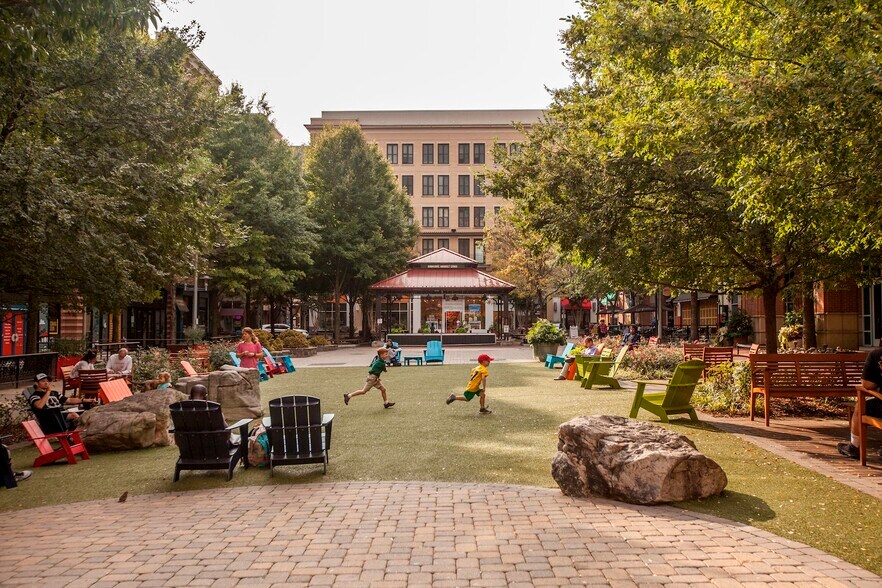 Building Photo - 212 W Montgomery Ave