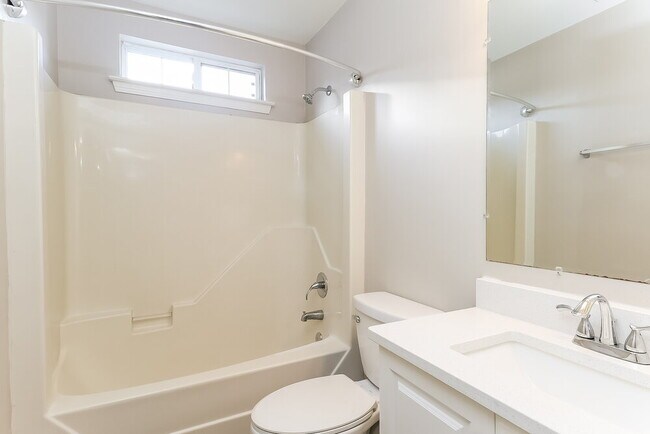 Building Photo - 4603 Avalon Forest Ln