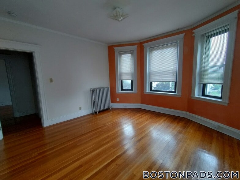 Building Photo - 17-19 Washington St.