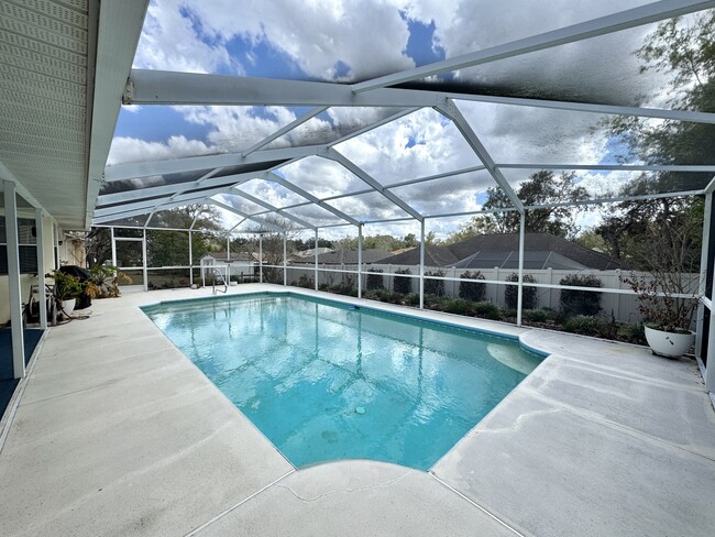 Building Photo - 8442 Eldridge Rd