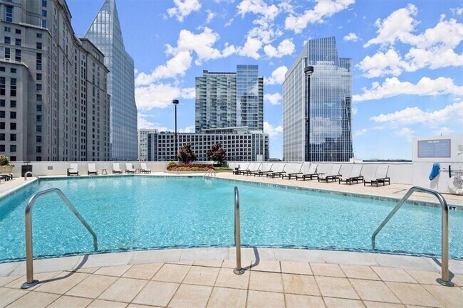 Building Photo - 3324 Peachtree Rd NE