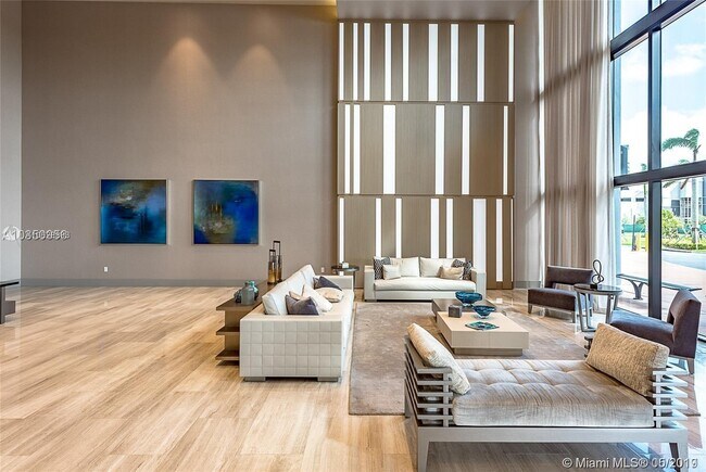 Building Photo - 5300 Paseo Blvd