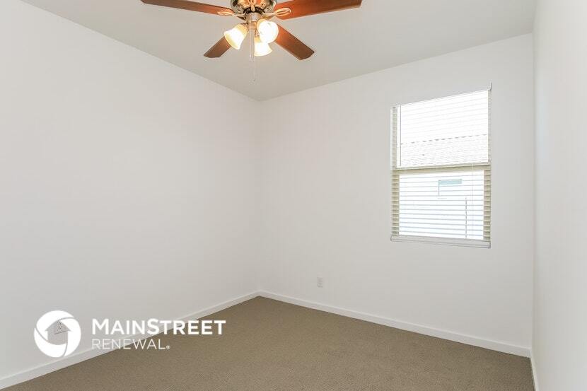 Building Photo - 3755 E Sandoval Dr