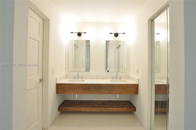 Building Photo - 16760 SW 280th St