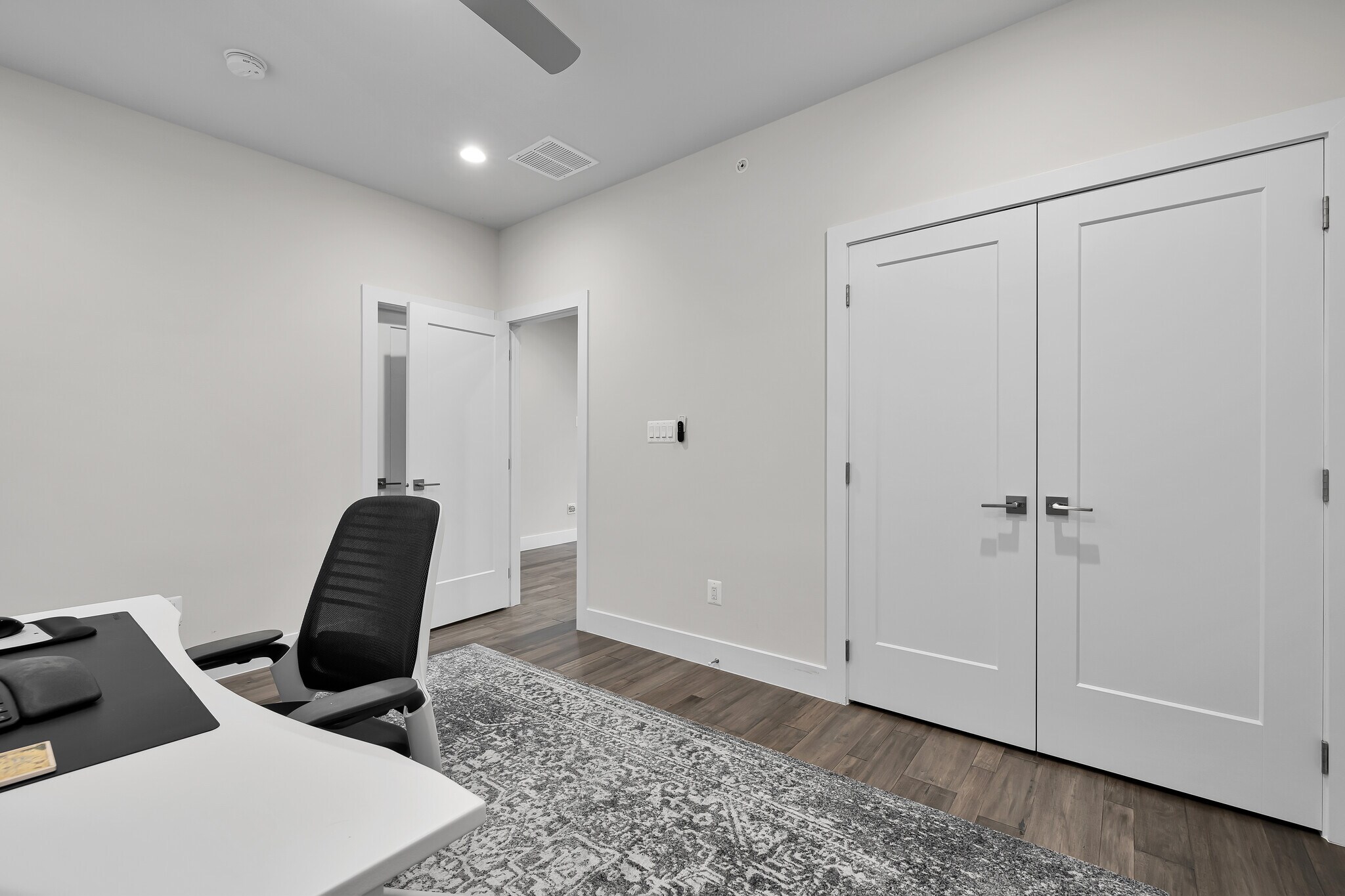 Building Photo - 147 Prairie Ln