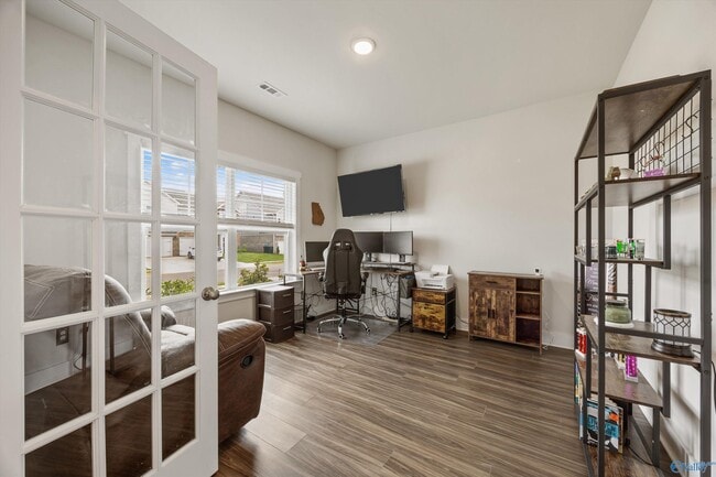 Building Photo - 145 Chesire Cv Ln