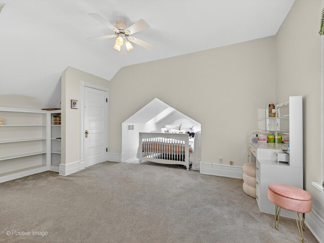 Building Photo - 4206 Central Ave