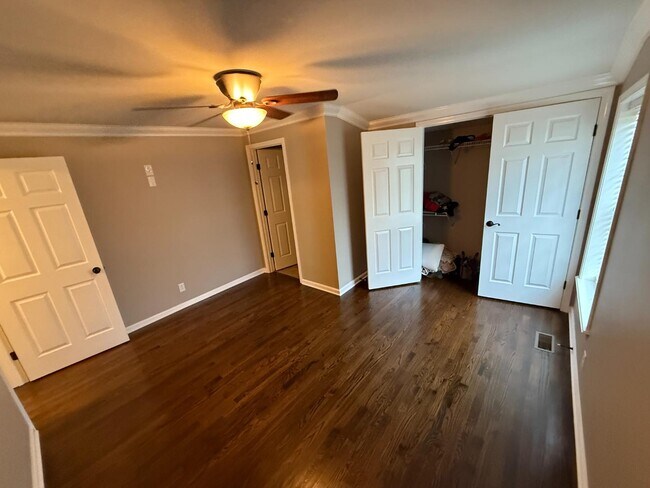 Building Photo - 3125 Hwy 49 E