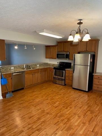 Building Photo - 16 Lawton Cir