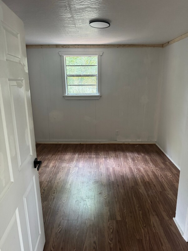 Building Photo - 404 Cobb Ave