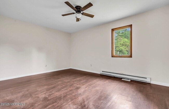 Building Photo - 1112 Larchmont St