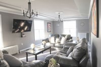 Building Photo - 310 Chestnut St